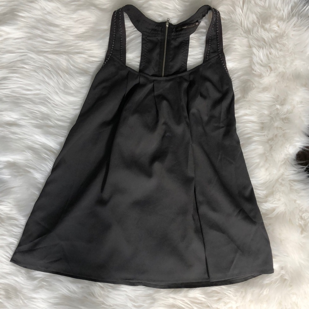 Grey babydoll like top.